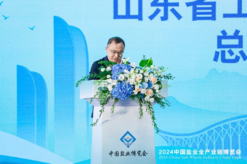 贺晓文.jpg